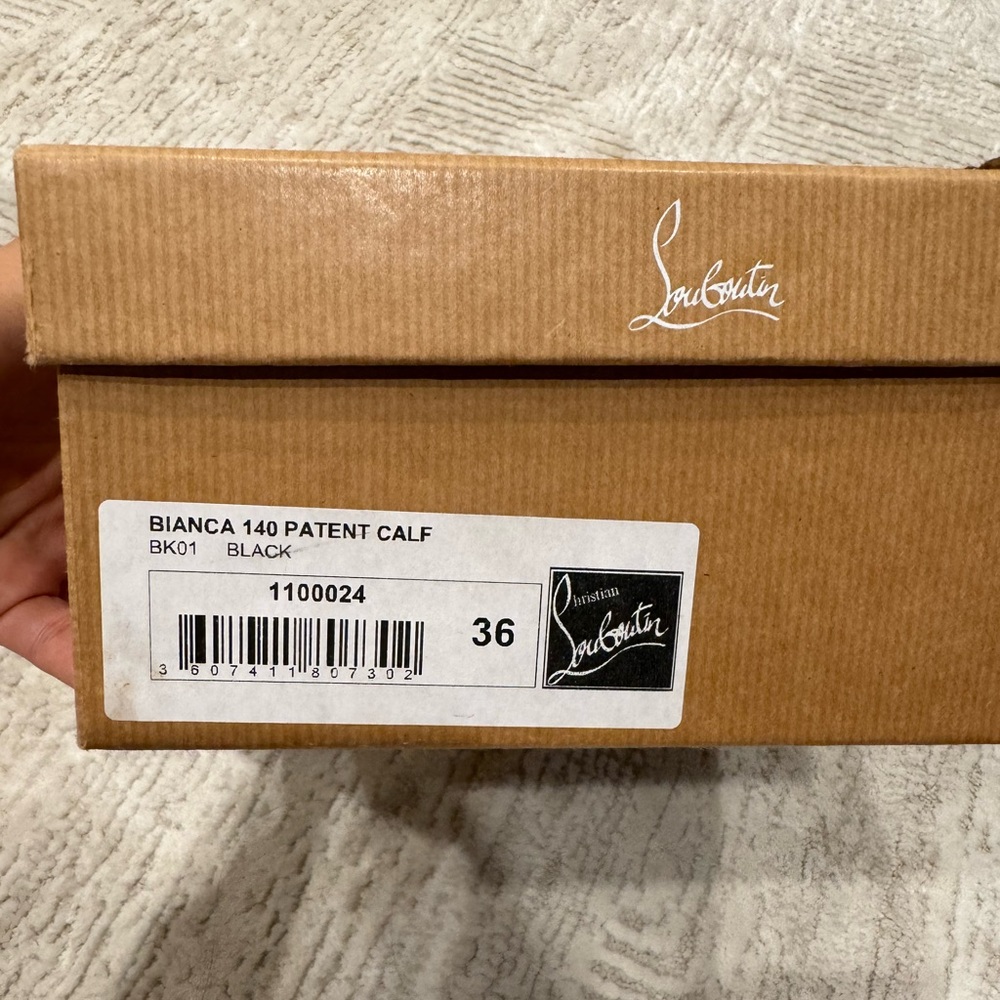 Christian Louboutin heels - Picture 4 of 4